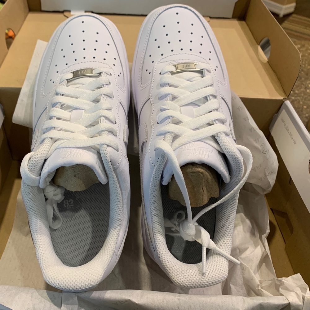 Women’s Nike Air Force 1 ‘07